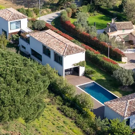 Villa Moira *